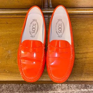 ❤️Tod’s Red Patent Leather Driving Shoe.  NWOT.  Size 36.5.